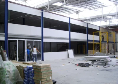 Bodega y oficinas en Iztacalco